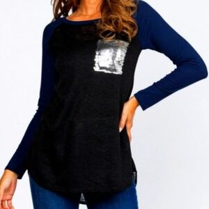 Boutique Lightweight layering long sleeve sequined blouse shirt